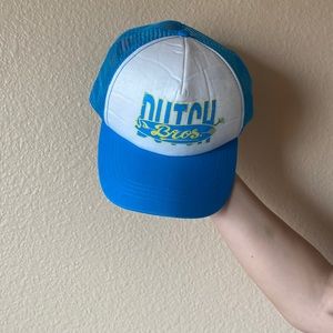 Dutch bros hat